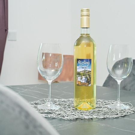 Villa Anita Яйце Екстер'єр фото